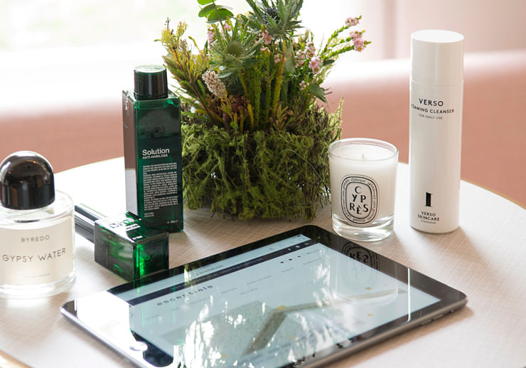 Escentials online singapore - luxury candles perfumes beauty byredo diptyque by terry drgl verso