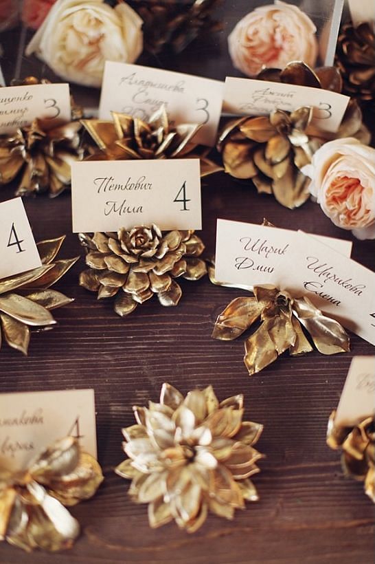 Fun Place Card Ideas For Your Wedding