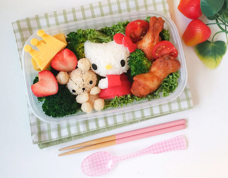 Cooking with Little Miss Bento: How to make a cute bento box 