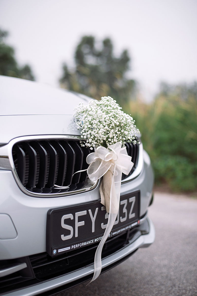 A luxury bridal car for your wedding without breaking the bank