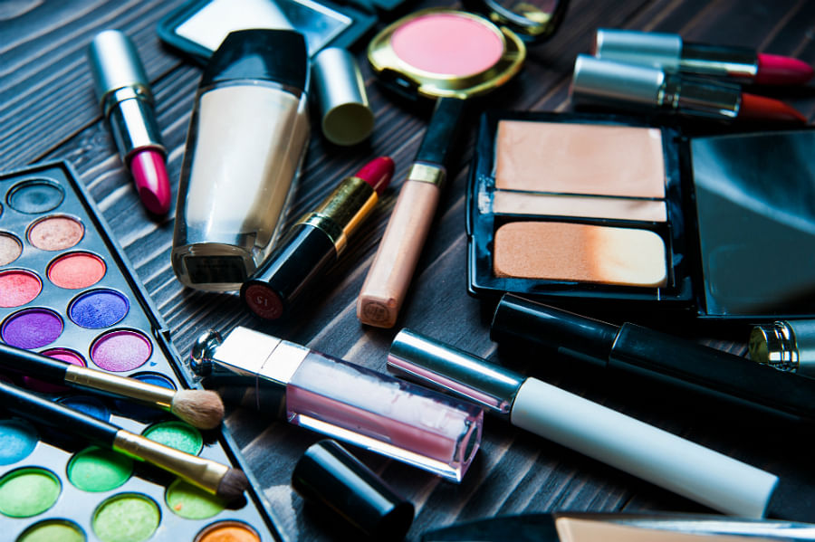 what to give sell or throw when decluttering makeup
