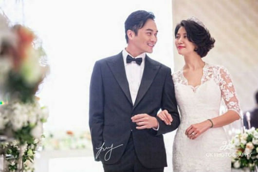 Hong Kong actors Julian Cheung and Anita Yuen finally reveal wedding ...