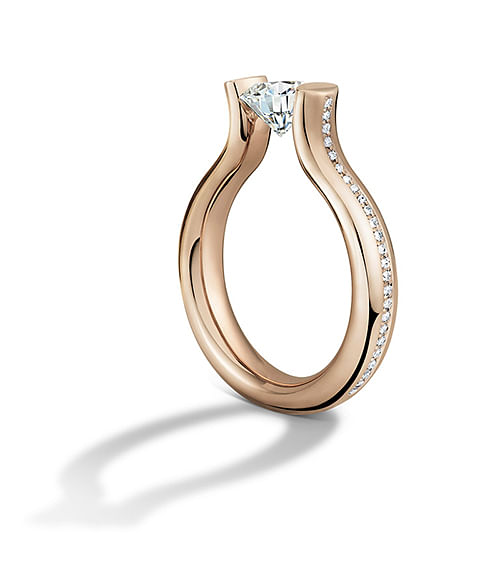 Weddinginspo of the day: This super-stylish Niessing tension ring is ...