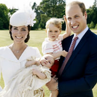 More cute royal family photos from Princess CharlotteÃƒÂ¢Ã¢â€šÂ¬Ã¢â€žÂ¢s christening!