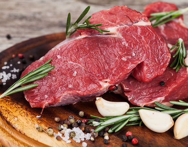 Eat less red meat and protect your kidneys