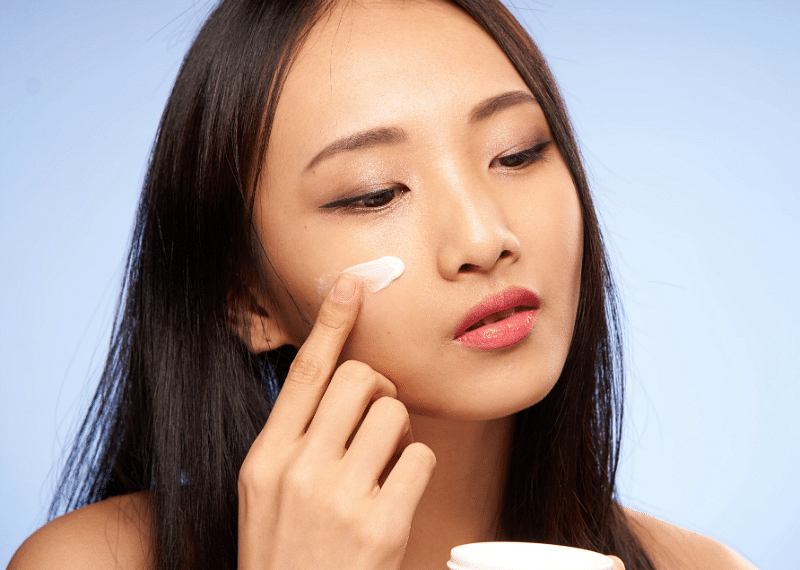 reduce-redness-sensitive-skin-eczema-concealer-moisturiser