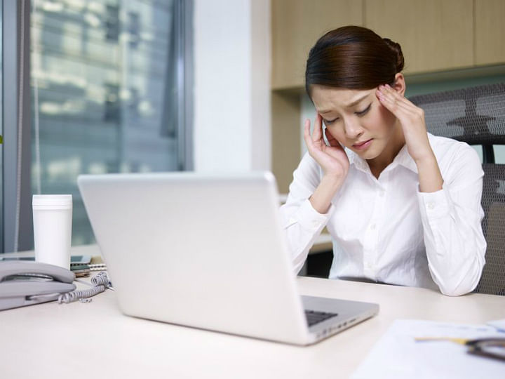 signs of unconscious subtle stress at work in your job 