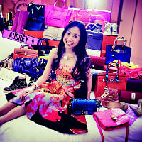 singapore's rich girl instagram THUMB.jpg