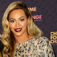 BeyoncÃƒÆ’Ã‚Â© and Jay-Z perform show-stopping duet for Sound of Change 2013 benefit concert, Gucci