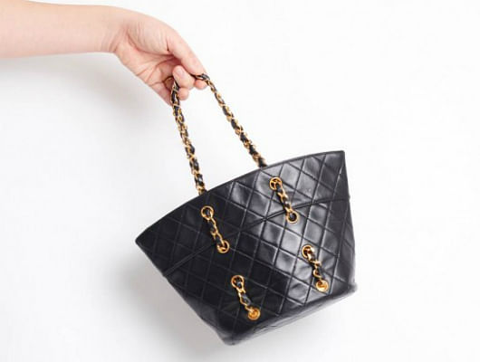 Super VERY RARE VINTAGE CHANEL HANDBAG  Vintage chanel bag Chanel handbags  Chanel bag